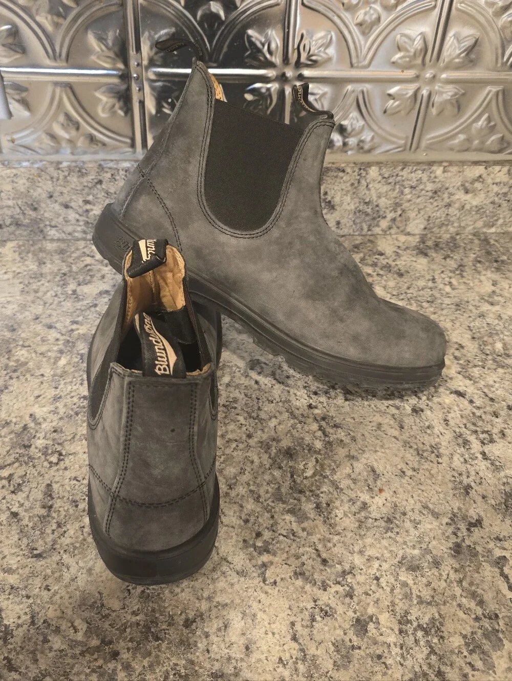 Blundstone 587 Men's Gray/Grey Rustic Black Chelsea Chunky Combat Boots Size 12